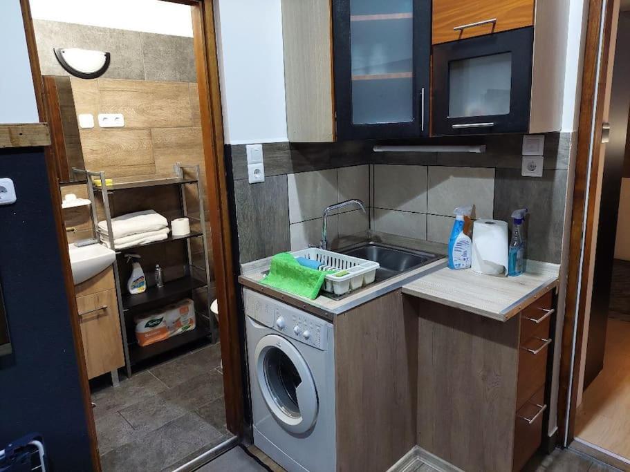 Ujszeged Apartman Exteriör bild