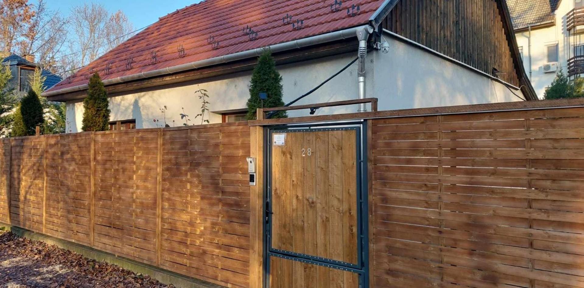 Ujszeged Apartman Exteriör bild