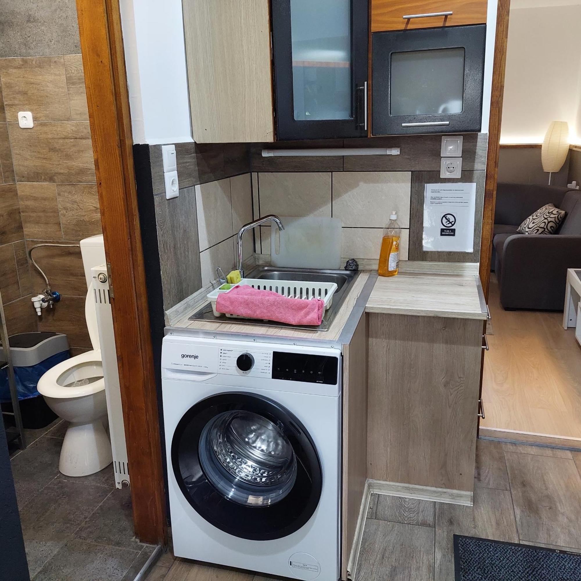 Ujszeged Apartman Exteriör bild