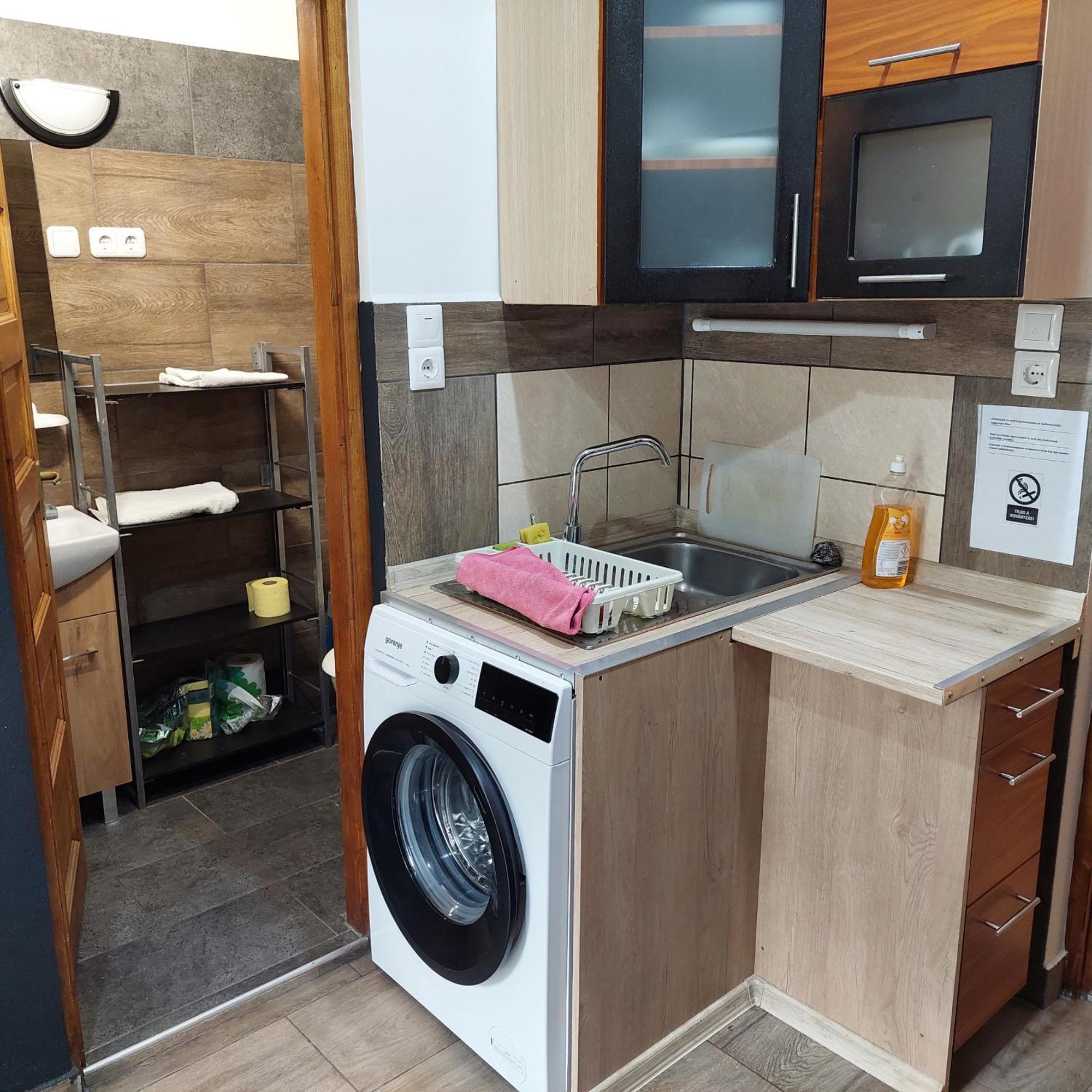 Ujszeged Apartman Exteriör bild
