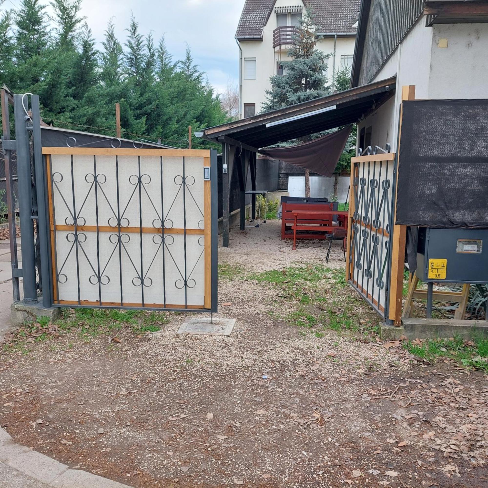 Ujszeged Apartman Exteriör bild