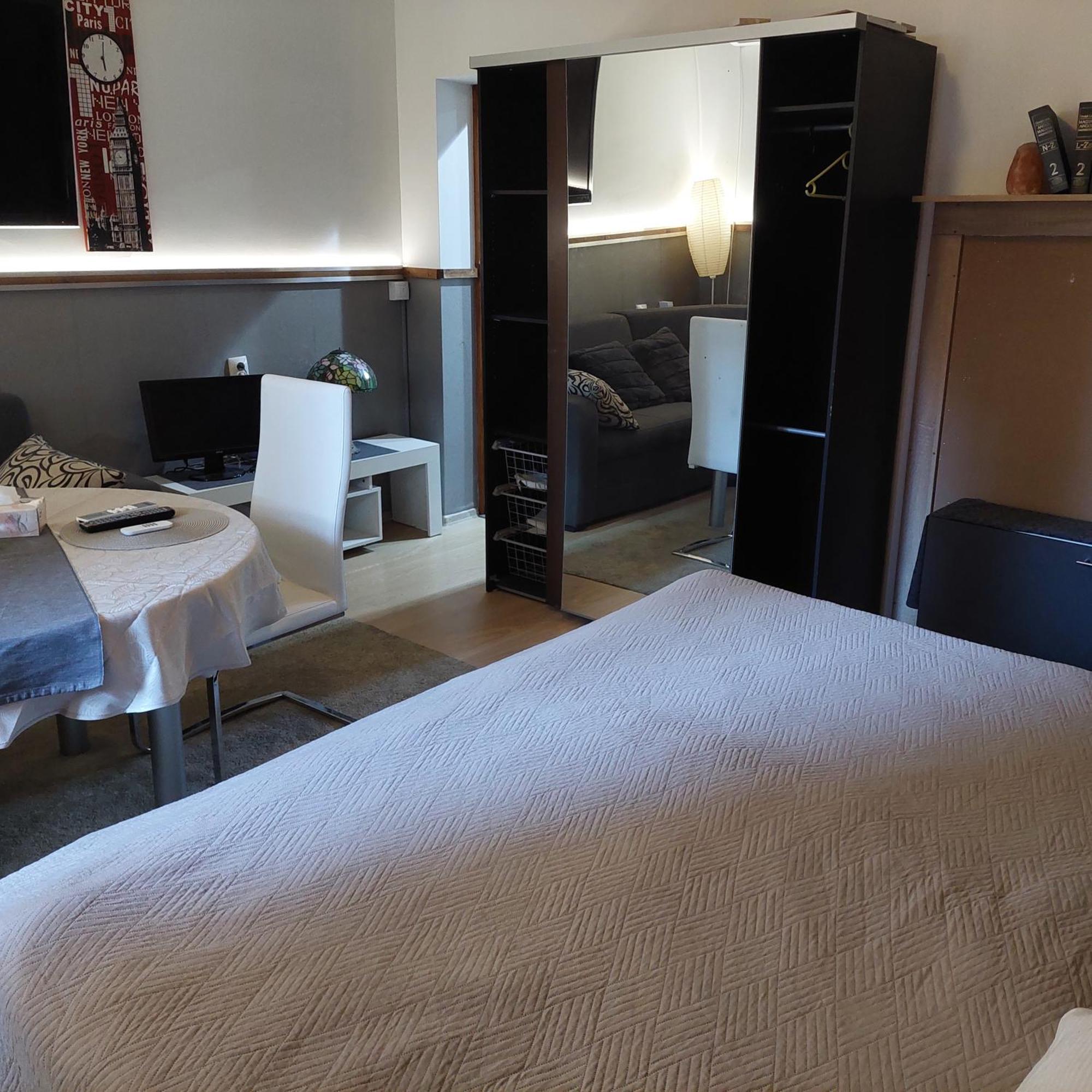 Ujszeged Apartman Exteriör bild